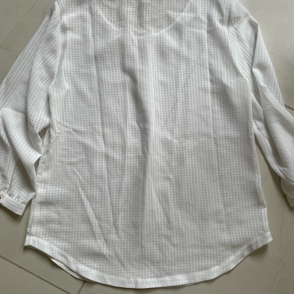 J.Crew Factory White 3/4 Sleeved Top - Picture 10 of 10